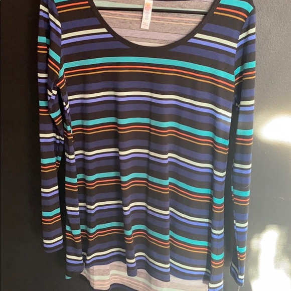 Lularoe Lynnae - Picture 1 of 2